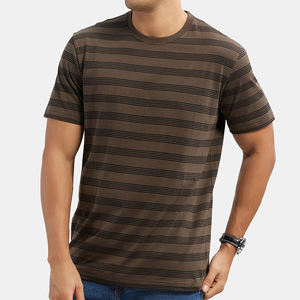 T-shirt de sport pour homme léger et respirant, à séchage rapide, en tissu tricoté extensible, idéal pour la salle de sport et les activités sportives - Product Image 3