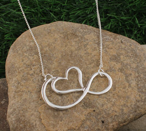 925 Sterling <b>Silver</b> Vintage Platinum Plated <b>Heart</b> Pendant Unisex Custom <b>Heart</b> Shaped <b>Necklace</b> Wholesale Jewelry Supplier - Product Image 1