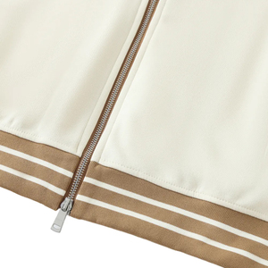 เสื้อฮู้ดดี้และเสื้อสเวตเชิ้ตผู้ชายทรงโอเวอร์ไซส์ผ้าฟลีซหนานุ่มคุณภาพสูง ปักโลโก้แบบกำหนดเอง 3 มิติ แขนยาว แบบเรียบง่าย สไตล์สตรีทแวร์ - Product Image 5