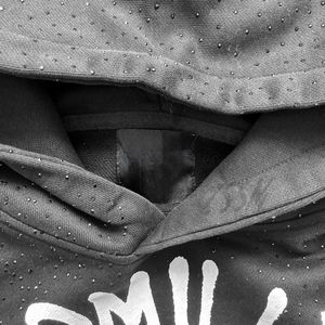 Conjunto de Sudadera con Capucha y Pantalones Jogger Holgados de Algodón Personalizado, Estilo Vintage, Impresión DTG Completa, con Efecto Desgastado y Acabado Sucio Casual - Product Image 3