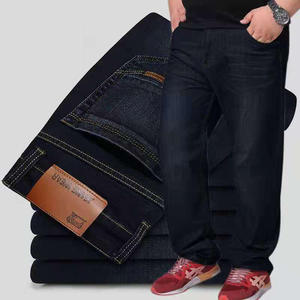Jeans en denim classiques pour hommes de haute qualité, tenue confortable pour un style de vie décontracté, tissu de qualité durable, vêtements décontractés pour tous les jours - Product Image 1