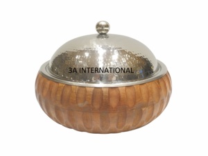 Casserole ronde en bois avec couvercle en acier inoxydable, design moderne, finition polie, couvercle isolant durable inclus - Product Image 3