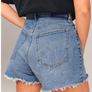 กางเกงยีนส์ขาสั้นเดนิมคุณภาพสูงสำหรับผู้หญิง กางเกงยีนส์ขาสั้นขาดๆ สไตล์ลำลองสำหรับฤดูร้อน แฟชั่นสตรีทสไตล์ กางเกงยีนส์ขาสั้นเดนิมสำหรับผู้หญิง - Product Image 4