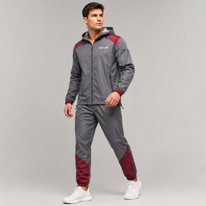 Chaqueta Deportiva Cortavientos Unisex, Transpirable, con Forro de Malla, Puños Elásticos, Cierre con Cordón, Logotipo Personalizado, Capucha, Impermeable, Color Sólido - Product Image 1