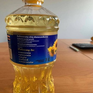 Fournisseur en gros d'huile de tournesol de qualité alimentaire riche en acide oléique, huile de cuisson raffinée - Product Image 3