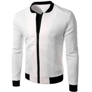 Chaqueta Varsity de Cuero Personalizada con Cadena, Bordado Chenille, Estilo Bomber, Vintage, para Hombre - Product Image 4