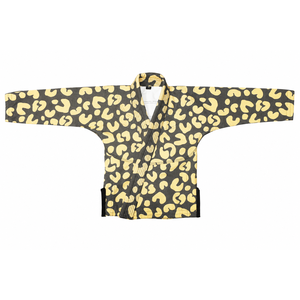 Ensemble Kimono BJJ Unisexe Adulte en Polyester/Coton Noir Imprimé Léopard Haute Qualité Coupe Personnalisée Vêtements d'Arts Martiaux BJJ Front - Product Image 2