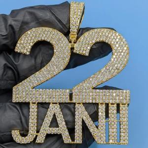 Colgante de Hip Hop con Letra Personalizada de Diamante Moissanita en Plata 925 Chapada en Oro, Joyería Bling Iced Out, Fabricante de India - Product Image 1