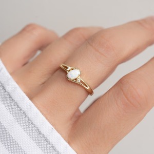 Vintage <b>Opal</b> Gemstone <b>Ring</b> 18K Solid <b>Gold</b> Bezel Setting Women's Everyday Wear Flower Shape Fine Jewelry - Product Image 3
