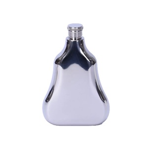 กระติกน้ำทรงแปลกตาเคลือบเงินคุณภาพสูง สำหรับเป็นอุปกรณ์เสริมบาร์ส่วนตัวระดับพรีเมียม ใช้ได้ทุกวันหรือในโอกาสพิเศษ นำเข้าจากอินเดีย - Product Image 4