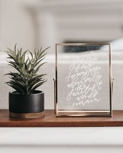 Decorative <b>Gold</b> Metal & Glass Rectangle Photo <b>Frame</b> with Glass Hanging Wall Decor for Home Decoration Customized Glass <b>frame</b> - Product Image 3