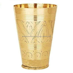 Vaso DE AGUA DE Material de latón con diseño de grabado Vaso de metal con acabado antiguo de latón pulido - Product Image 1