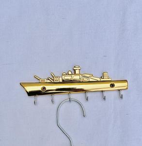 Colgador de Pared de Madera Estilo Barco Náutico con Ganchos de Ancla para Decoración del Hogar, Diseño de Ancla Marina, Perchero de Pared de Madera con Forma de Barco - Product Image 1