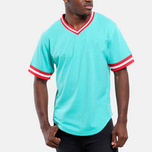 Chemise en maille audacieuse à col en V, coupe ample et décontractée, style oversize, coupe carrée pour le quotidien - Product Image 1