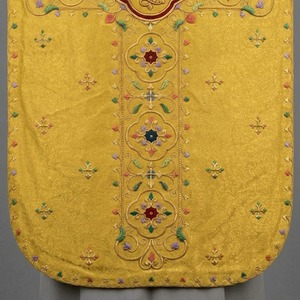 Chasuble liturgique brodée jaune avec étole à croix, vêtement religieux, service OEM, conception personnalisée - Product Image 3