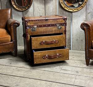 Mesa de Centro de Lujo de Madera de Mango con Baúl de Almacenamiento de Cuero Marrón y Tachuelas de Latón, Mueble Vintage para el Hogar - Product Image 2