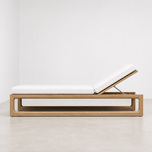 Chaise longue de luxe en teck pour l'extérieur, transat en bois massif pour villas et hôtels, fabrication OEM/ODM sur mesure, usine en Indonésie - Product Image 1