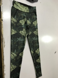 Leggings Deportivos Personalizados para Mujer, Leggings de Gimnasio de Alta Calidad con Cintura Elástica, Ecológicos y Antibacterianos - Product Image 1