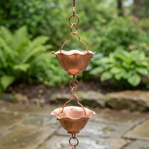 Chaîne de pluie décorative en cuivre artisanale pour gouttière, évacuation des eaux de pluie extérieure, décoration suspendue pour jardin - Product Image 4