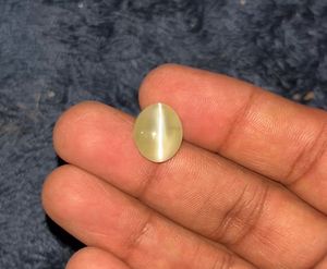 Chrysoberyl naturel, pierre précieuse de forme ovale, effet œil de chat, pour la fabrication de bijoux - Product Image 1