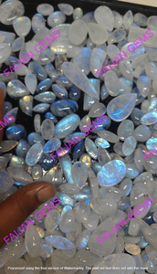 Lote Mixto de Gemas Sueltas de Piedra Lunar Arcoíris Multicolor Grado AAAA, Forma Ovalada Lisa, Varios Tamaños, Cabujón, Tercera Parte - Product Image 3
