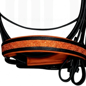 Fabricant de bridons de dressage sur mesure OEM en cuir de vachette anatomique élégant, rembourrés et doux, avec serre-nez et frontale larges à paillettes - Product Image 3