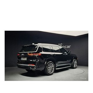 Jeep Cherokee L 3.6 Summit Reserve May 2023 Model 51,806 km Automatic Gearbox Leather Seats Left Steering with Rear Camera - Product Image 2