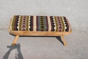 Banc ottoman pliable artisanal traditionnel style bohème géométrique en kilim, rembourré en laine et jute, écologique, du Rajasthan - Product Image 3