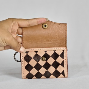 Monedero pequeño de cuero genuino hecho a mano, hermoso diseño de piel y patrón a cuadros marrón oscuro, carteras cortas multiusos para mujer - Product Image 3