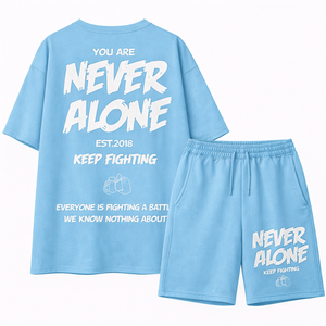 ชุดเซ็ตเสื้อยืดและกางเกงขาสั้นเทอร์รี่สำหรับผู้ชาย ไซส์ใหญ่ ระบายอากาศได้ดี เหมาะสำหรับฤดูร้อน สไตล์วาร์ซิตี้ สตรีทแวร์  แบบสั่งทำพิเศษ ชุดออกกำลังกาย - Product Image 1