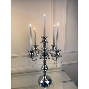 Élégant chandelier en métal argenté à 5 bras ; Porte-bougie décoratif pour centre de table de mariage, table à manger et décoration de fête à domicile - Product Image 5