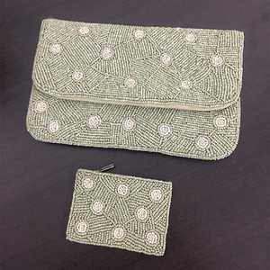 Bolso Rectangular Hecho a Mano con Patrón de Puntos de Cuentas, Verde, de Algodón y Poliéster, Bordado, Lavable - Product Image 1
