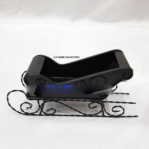 Boîte en métal de style traditionnel en forme de traîneau de Noël, Père Noël, couleur noire, haute qualité, ornement de Noël moderne et luxueux - Product Image 1