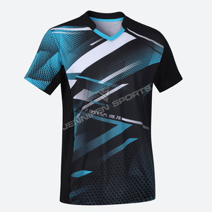 เสื้อยืดผู้ชายผ้าโพลีเอสเตอร์ 100% พิมพ์ลายแบบซับลิเมชั่น ระบายอากาศ แห้งเร็ว ใส่สบายสำหรับฤดูร้อน ทรงปกติ พิมพ์โลโก้ตามสั่ง น้ำหนัก 240 กรัม - Product Image 1