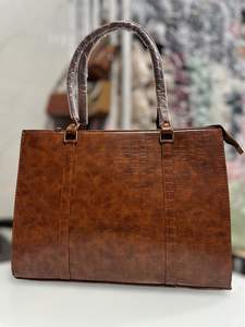 Sac fourre-tout en cuir PU de haute qualité avec logo personnalisé, printemps, été, automne, hiver, broderie, chaînes, fermeture éclair, luxe, designer, femme - Product Image 2