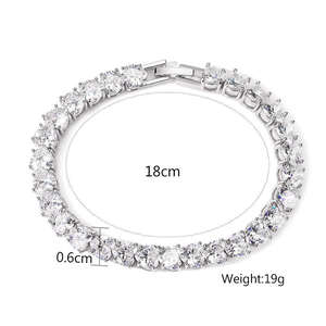 Pulsera de Tenis de Moissanita Plateada Certificada VVS1, Corte Brillante Redondo, Pulsera de Lujo, Joyería Fina, Regalo - Product Image 3