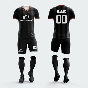Uniforme de Fútbol de la Mejor Calidad, 100% Poliéster, Impresión por Transferencia de Calor, Manga Corta, Servicio OEM, Secado Rápido, 220g, Diseño Sólido - Product Image 1