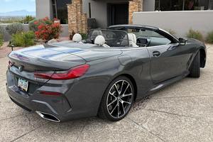 Auto Usado Confiable, BMW M850i xDrive <span class=keywords><strong>Convertible</strong></span> <span class=keywords><strong>2019</strong></span>, Motor V8 Twin-Turbo de 523 hp, Tracción en las Cuatro Ruedas - Product Image 4
