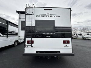 Nuevo 2026 E-a-s-t To W-e-s-t C-o-l-l-e-g-e A-v-e-n-u-e 2951O-K - Product Image 3