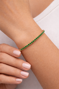 Pulsera Elegante y Delicada de Plata de Ley 925 Hecha a Mano con Esmeralda para Mujer - Product Image 4