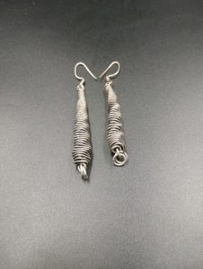 Boucles d'oreilles pendantes vintage tibétaines en alliage plaqué or avec nœud papillon, serti clos, bijoux de mode unisexe, imitation perle, bijoux de mariage - Product Image 6