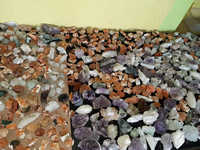Radha Arts Apophyllite, spécimen minéral, cluster d'apophyllite et d'okenite multicolore, pierre naturelle, cristal de guérison, géode, 6,5 pouces
