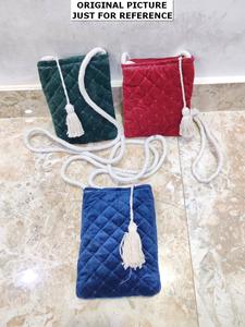 velvet Quilted crossbody pouch <b>Bag</b> With White Rope Handle And Tassel Decoration cotton <b>cord</b> tassel fashion pouch - Product Image 4