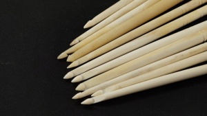 Hand Carved Bone Crochet Hooks Handmade Knitting Needles Ergonomic Crochet Hook <b>Set</b> for Yarn Craft DIY <b>Sewing</b> Tools - Product Image 3