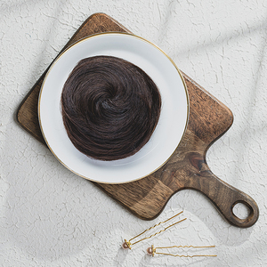 Extension de cheveux brun foncé en chignon indien vierge (cheveux humains naturels) – Chignon instantané type scrunchie double épaisseur pour femmes - Product Image 1