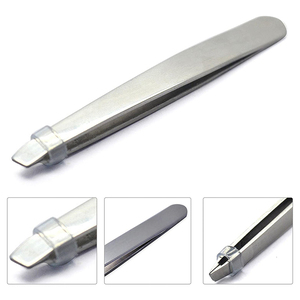Pinzas para Cejas de Acero Inoxidable con Punta Inclinada, Diseño Personalizado, Calidad Grado A+, Pinzas Profesionales para Depilación - Product Image 6