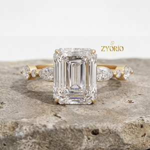 Bague de fiançailles et de mariage en diamant de laboratoire taille émeraude 2,08 CT avec diamant central émeraude et diamants latéraux marquise en argent 925 - Product Image 2