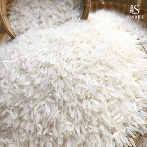 Riz vietnamien ST25 Riz jasmin à grain long | Meilleur riz du monde emballage OEM 1KG 2KG 5KG 10KG 50KG sac Mme Kelly - Product Image 2