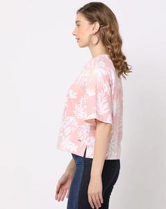 Fournisseur de t-shirts pour femmes à coupe ample, t-shirts surdimensionnés de haute qualité, tissu en coton doux, parfait pour les marques de mode et les commandes en gros - Product Image 5