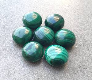 Malachite Naturelle de Qualité, Forme Ronde, Cabochon Briolette Calibré, Vente en Gros, Pierre Précieuse Non Montée pour Bijoux - Product Image 1